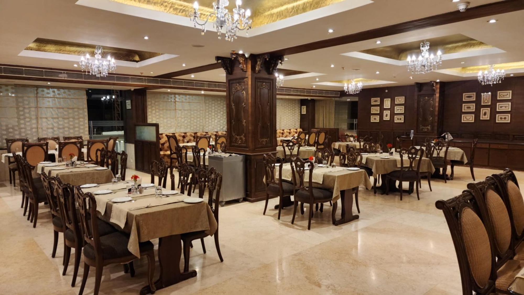 Hotel Royal Ark - كاساولى المظهر الخارجي الصورة