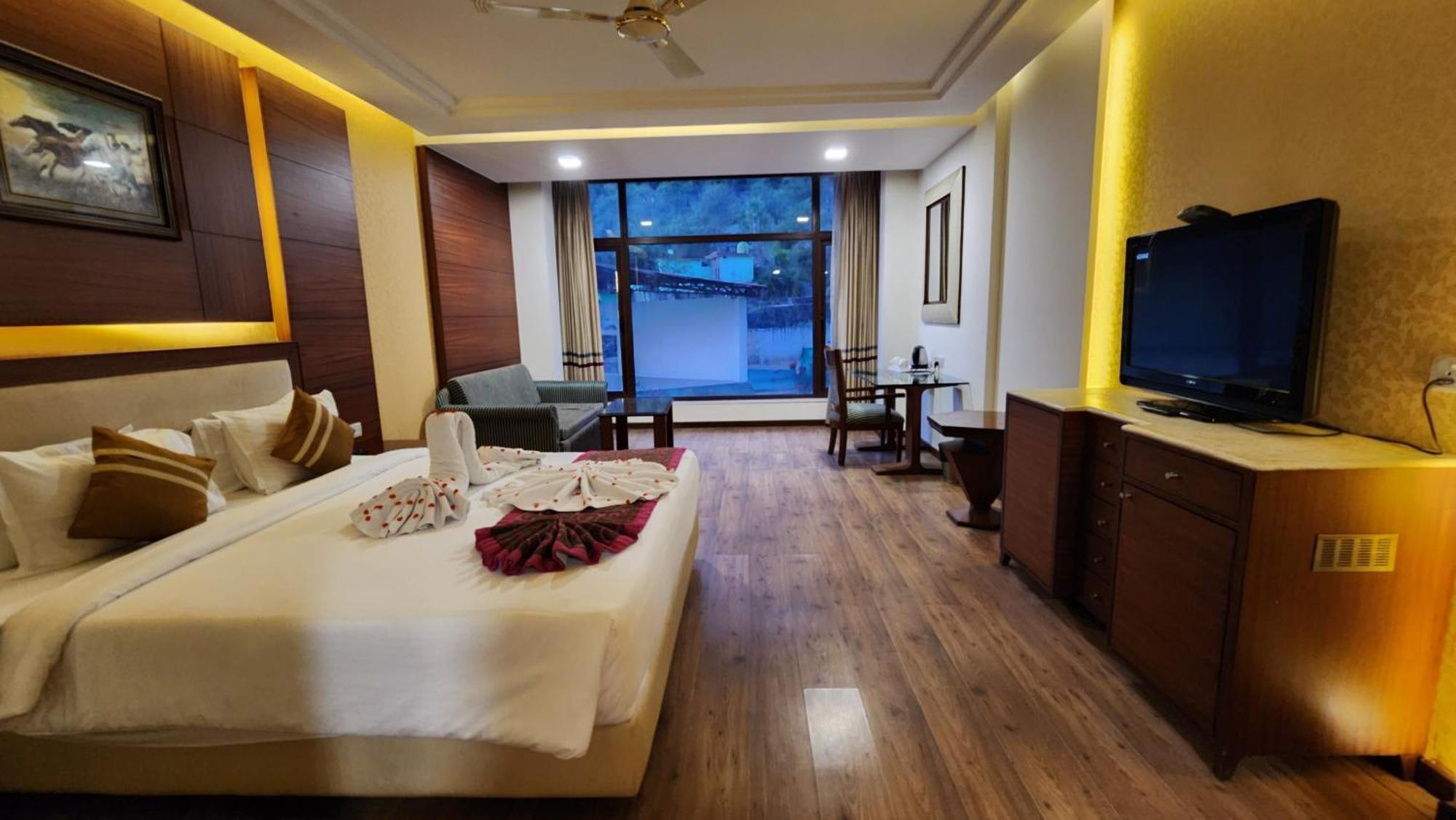 Hotel Royal Ark - كاساولى المظهر الخارجي الصورة