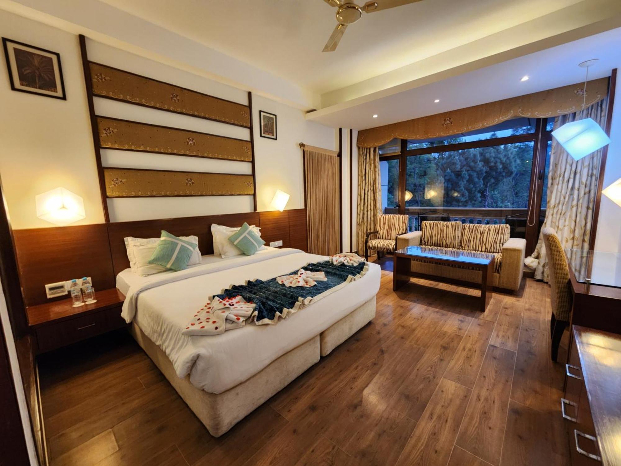 Hotel Royal Ark - كاساولى المظهر الخارجي الصورة