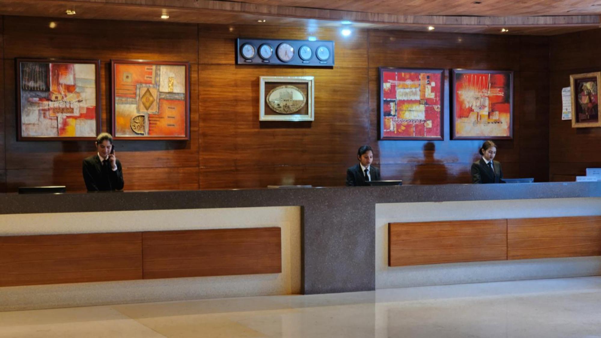 Hotel Royal Ark - كاساولى المظهر الخارجي الصورة